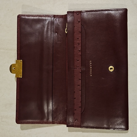 Givenchy Ostrich Leather Burgundy Large Bifold Wallet Gold Logo - Picture 6 of 15
